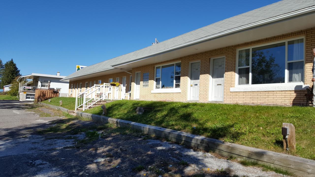 Northland Motel Nipigon 외부 사진